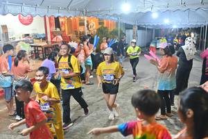 BIB: 528, 3458
                            <button type="button" onclick="openModal(26242399)" class="btn btn-primary btn-sm float-right btn-popup" data-toggle="modal" data-target=".modal-high-quality">
                        <i class="fas fa-shopping-cart"></i> Add to Cart
                    </button>
                                            <button type="button" onclick="isThisMe(26242399, true)" class="btn btn-success btn-sm float-right btn-popup btn-isme hidden" data-toggle="tooltip" data-placement="bottom" title="นี่คือรูปของคุณใช่ไหม คลิกที่นี่เพื่อเอาเข้าอัลบั้ม">
                        <i class="fas fa-plus"></i> Add to album
                    </button>
                    <button type="button" onclick="isThisMe(26242399, false)" class="btn btn-warning btn-sm float-right btn-popup btn-isnotme hidden">
                        <i class="fas fa-ban"></i> Remove from album
                    </button>