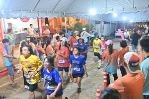 BIB: 4816, 4041, 770
                            <button type="button" onclick="openModal(26251689)" class="btn btn-primary btn-sm float-right btn-popup" data-toggle="modal" data-target=".modal-high-quality">
                        <i class="fas fa-shopping-cart"></i> Add to Cart
                    </button>
                                            <button type="button" onclick="isThisMe(26251689, true)" class="btn btn-success btn-sm float-right btn-popup btn-isme hidden" data-toggle="tooltip" data-placement="bottom" title="นี่คือรูปของคุณใช่ไหม คลิกที่นี่เพื่อเอาเข้าอัลบั้ม">
                        <i class="fas fa-plus"></i> Add to album
                    </button>
                    <button type="button" onclick="isThisMe(26251689, false)" class="btn btn-warning btn-sm float-right btn-popup btn-isnotme hidden">
                        <i class="fas fa-ban"></i> Remove from album
                    </button>