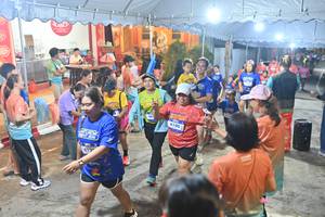 BIB: 4190
                            <button type="button" onclick="openModal(26253186)" class="btn btn-primary btn-sm float-right btn-popup" data-toggle="modal" data-target=".modal-high-quality">
                        <i class="fas fa-shopping-cart"></i> Add to Cart
                    </button>
                                            <button type="button" onclick="isThisMe(26253186, true)" class="btn btn-success btn-sm float-right btn-popup btn-isme hidden" data-toggle="tooltip" data-placement="bottom" title="นี่คือรูปของคุณใช่ไหม คลิกที่นี่เพื่อเอาเข้าอัลบั้ม">
                        <i class="fas fa-plus"></i> Add to album
                    </button>
                    <button type="button" onclick="isThisMe(26253186, false)" class="btn btn-warning btn-sm float-right btn-popup btn-isnotme hidden">
                        <i class="fas fa-ban"></i> Remove from album
                    </button>