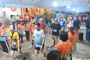 BIB: 3090, 3081
                            <button type="button" onclick="openModal(26253163)" class="btn btn-primary btn-sm float-right btn-popup" data-toggle="modal" data-target=".modal-high-quality">
                        <i class="fas fa-shopping-cart"></i> Add to Cart
                    </button>
                                            <button type="button" onclick="isThisMe(26253163, true)" class="btn btn-success btn-sm float-right btn-popup btn-isme hidden" data-toggle="tooltip" data-placement="bottom" title="นี่คือรูปของคุณใช่ไหม คลิกที่นี่เพื่อเอาเข้าอัลบั้ม">
                        <i class="fas fa-plus"></i> Add to album
                    </button>
                    <button type="button" onclick="isThisMe(26253163, false)" class="btn btn-warning btn-sm float-right btn-popup btn-isnotme hidden">
                        <i class="fas fa-ban"></i> Remove from album
                    </button>