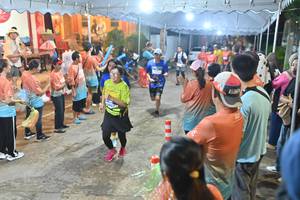 BIB: 3907
                            <button type="button" onclick="openModal(26251593)" class="btn btn-primary btn-sm float-right btn-popup" data-toggle="modal" data-target=".modal-high-quality">
                        <i class="fas fa-shopping-cart"></i> Add to Cart
                    </button>
                                            <button type="button" onclick="isThisMe(26251593, true)" class="btn btn-success btn-sm float-right btn-popup btn-isme hidden" data-toggle="tooltip" data-placement="bottom" title="นี่คือรูปของคุณใช่ไหม คลิกที่นี่เพื่อเอาเข้าอัลบั้ม">
                        <i class="fas fa-plus"></i> Add to album
                    </button>
                    <button type="button" onclick="isThisMe(26251593, false)" class="btn btn-warning btn-sm float-right btn-popup btn-isnotme hidden">
                        <i class="fas fa-ban"></i> Remove from album
                    </button>