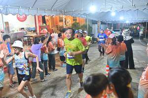 BIB: 3291
                            <button type="button" onclick="openModal(26242174)" class="btn btn-primary btn-sm float-right btn-popup" data-toggle="modal" data-target=".modal-high-quality">
                        <i class="fas fa-shopping-cart"></i> Add to Cart
                    </button>
                                            <button type="button" onclick="isThisMe(26242174, true)" class="btn btn-success btn-sm float-right btn-popup btn-isme hidden" data-toggle="tooltip" data-placement="bottom" title="นี่คือรูปของคุณใช่ไหม คลิกที่นี่เพื่อเอาเข้าอัลบั้ม">
                        <i class="fas fa-plus"></i> Add to album
                    </button>
                    <button type="button" onclick="isThisMe(26242174, false)" class="btn btn-warning btn-sm float-right btn-popup btn-isnotme hidden">
                        <i class="fas fa-ban"></i> Remove from album
                    </button>