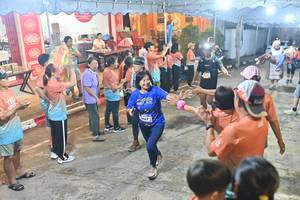 BIB: 1467
                            <button type="button" onclick="openModal(26252738)" class="btn btn-primary btn-sm float-right btn-popup" data-toggle="modal" data-target=".modal-high-quality">
                        <i class="fas fa-shopping-cart"></i> Add to Cart
                    </button>
                                            <button type="button" onclick="isThisMe(26252738, true)" class="btn btn-success btn-sm float-right btn-popup btn-isme hidden" data-toggle="tooltip" data-placement="bottom" title="นี่คือรูปของคุณใช่ไหม คลิกที่นี่เพื่อเอาเข้าอัลบั้ม">
                        <i class="fas fa-plus"></i> Add to album
                    </button>
                    <button type="button" onclick="isThisMe(26252738, false)" class="btn btn-warning btn-sm float-right btn-popup btn-isnotme hidden">
                        <i class="fas fa-ban"></i> Remove from album
                    </button>