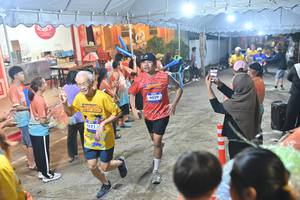 BIB: 171, 4039
                            <button type="button" onclick="openModal(26242542)" class="btn btn-primary btn-sm float-right btn-popup" data-toggle="modal" data-target=".modal-high-quality">
                        <i class="fas fa-shopping-cart"></i> Add to Cart
                    </button>
                                            <button type="button" onclick="isThisMe(26242542, true)" class="btn btn-success btn-sm float-right btn-popup btn-isme hidden" data-toggle="tooltip" data-placement="bottom" title="นี่คือรูปของคุณใช่ไหม คลิกที่นี่เพื่อเอาเข้าอัลบั้ม">
                        <i class="fas fa-plus"></i> Add to album
                    </button>
                    <button type="button" onclick="isThisMe(26242542, false)" class="btn btn-warning btn-sm float-right btn-popup btn-isnotme hidden">
                        <i class="fas fa-ban"></i> Remove from album
                    </button>