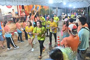 BIB: 
                            <button type="button" onclick="openModal(26243222)" class="btn btn-primary btn-sm float-right btn-popup" data-toggle="modal" data-target=".modal-high-quality">
                        <i class="fas fa-shopping-cart"></i> Add to Cart
                    </button>
                                            <button type="button" onclick="isThisMe(26243222, true)" class="btn btn-success btn-sm float-right btn-popup btn-isme hidden" data-toggle="tooltip" data-placement="bottom" title="นี่คือรูปของคุณใช่ไหม คลิกที่นี่เพื่อเอาเข้าอัลบั้ม">
                        <i class="fas fa-plus"></i> Add to album
                    </button>
                    <button type="button" onclick="isThisMe(26243222, false)" class="btn btn-warning btn-sm float-right btn-popup btn-isnotme hidden">
                        <i class="fas fa-ban"></i> Remove from album
                    </button>