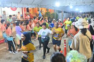 BIB: 1992, 3870
                            <button type="button" onclick="openModal(26252045)" class="btn btn-primary btn-sm float-right btn-popup" data-toggle="modal" data-target=".modal-high-quality">
                        <i class="fas fa-shopping-cart"></i> Add to Cart
                    </button>
                                            <button type="button" onclick="isThisMe(26252045, true)" class="btn btn-success btn-sm float-right btn-popup btn-isme hidden" data-toggle="tooltip" data-placement="bottom" title="นี่คือรูปของคุณใช่ไหม คลิกที่นี่เพื่อเอาเข้าอัลบั้ม">
                        <i class="fas fa-plus"></i> Add to album
                    </button>
                    <button type="button" onclick="isThisMe(26252045, false)" class="btn btn-warning btn-sm float-right btn-popup btn-isnotme hidden">
                        <i class="fas fa-ban"></i> Remove from album
                    </button>