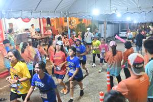 BIB: 5770
                            <button type="button" onclick="openModal(26251690)" class="btn btn-primary btn-sm float-right btn-popup" data-toggle="modal" data-target=".modal-high-quality">
                        <i class="fas fa-shopping-cart"></i> Add to Cart
                    </button>
                                            <button type="button" onclick="isThisMe(26251690, true)" class="btn btn-success btn-sm float-right btn-popup btn-isme hidden" data-toggle="tooltip" data-placement="bottom" title="นี่คือรูปของคุณใช่ไหม คลิกที่นี่เพื่อเอาเข้าอัลบั้ม">
                        <i class="fas fa-plus"></i> Add to album
                    </button>
                    <button type="button" onclick="isThisMe(26251690, false)" class="btn btn-warning btn-sm float-right btn-popup btn-isnotme hidden">
                        <i class="fas fa-ban"></i> Remove from album
                    </button>