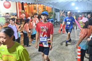 BIB: 3168
                            <button type="button" onclick="openModal(26241398)" class="btn btn-primary btn-sm float-right btn-popup" data-toggle="modal" data-target=".modal-high-quality">
                        <i class="fas fa-shopping-cart"></i> Add to Cart
                    </button>
                                            <button type="button" onclick="isThisMe(26241398, true)" class="btn btn-success btn-sm float-right btn-popup btn-isme hidden" data-toggle="tooltip" data-placement="bottom" title="นี่คือรูปของคุณใช่ไหม คลิกที่นี่เพื่อเอาเข้าอัลบั้ม">
                        <i class="fas fa-plus"></i> Add to album
                    </button>
                    <button type="button" onclick="isThisMe(26241398, false)" class="btn btn-warning btn-sm float-right btn-popup btn-isnotme hidden">
                        <i class="fas fa-ban"></i> Remove from album
                    </button>