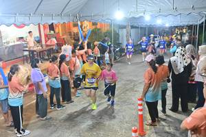 BIB: 
                            <button type="button" onclick="openModal(26243110)" class="btn btn-primary btn-sm float-right btn-popup" data-toggle="modal" data-target=".modal-high-quality">
                        <i class="fas fa-shopping-cart"></i> Add to Cart
                    </button>
                                            <button type="button" onclick="isThisMe(26243110, true)" class="btn btn-success btn-sm float-right btn-popup btn-isme hidden" data-toggle="tooltip" data-placement="bottom" title="นี่คือรูปของคุณใช่ไหม คลิกที่นี่เพื่อเอาเข้าอัลบั้ม">
                        <i class="fas fa-plus"></i> Add to album
                    </button>
                    <button type="button" onclick="isThisMe(26243110, false)" class="btn btn-warning btn-sm float-right btn-popup btn-isnotme hidden">
                        <i class="fas fa-ban"></i> Remove from album
                    </button>