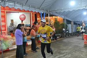 BIB: 4924
                            <button type="button" onclick="openModal(26240524)" class="btn btn-primary btn-sm float-right btn-popup" data-toggle="modal" data-target=".modal-high-quality">
                        <i class="fas fa-shopping-cart"></i> Add to Cart
                    </button>
                                            <button type="button" onclick="isThisMe(26240524, true)" class="btn btn-success btn-sm float-right btn-popup btn-isme hidden" data-toggle="tooltip" data-placement="bottom" title="นี่คือรูปของคุณใช่ไหม คลิกที่นี่เพื่อเอาเข้าอัลบั้ม">
                        <i class="fas fa-plus"></i> Add to album
                    </button>
                    <button type="button" onclick="isThisMe(26240524, false)" class="btn btn-warning btn-sm float-right btn-popup btn-isnotme hidden">
                        <i class="fas fa-ban"></i> Remove from album
                    </button>