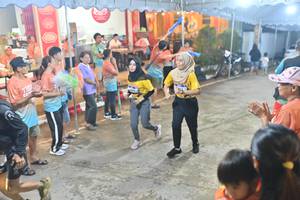 BIB: 
                            <button type="button" onclick="openModal(26253459)" class="btn btn-primary btn-sm float-right btn-popup" data-toggle="modal" data-target=".modal-high-quality">
                        <i class="fas fa-shopping-cart"></i> Add to Cart
                    </button>
                                            <button type="button" onclick="isThisMe(26253459, true)" class="btn btn-success btn-sm float-right btn-popup btn-isme hidden" data-toggle="tooltip" data-placement="bottom" title="นี่คือรูปของคุณใช่ไหม คลิกที่นี่เพื่อเอาเข้าอัลบั้ม">
                        <i class="fas fa-plus"></i> Add to album
                    </button>
                    <button type="button" onclick="isThisMe(26253459, false)" class="btn btn-warning btn-sm float-right btn-popup btn-isnotme hidden">
                        <i class="fas fa-ban"></i> Remove from album
                    </button>