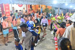 BIB: 577, 208
                            <button type="button" onclick="openModal(26252401)" class="btn btn-primary btn-sm float-right btn-popup" data-toggle="modal" data-target=".modal-high-quality">
                        <i class="fas fa-shopping-cart"></i> Add to Cart
                    </button>
                                            <button type="button" onclick="isThisMe(26252401, true)" class="btn btn-success btn-sm float-right btn-popup btn-isme hidden" data-toggle="tooltip" data-placement="bottom" title="นี่คือรูปของคุณใช่ไหม คลิกที่นี่เพื่อเอาเข้าอัลบั้ม">
                        <i class="fas fa-plus"></i> Add to album
                    </button>
                    <button type="button" onclick="isThisMe(26252401, false)" class="btn btn-warning btn-sm float-right btn-popup btn-isnotme hidden">
                        <i class="fas fa-ban"></i> Remove from album
                    </button>