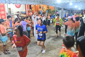 BIB: 534, 338
                            <button type="button" onclick="openModal(26242362)" class="btn btn-primary btn-sm float-right btn-popup" data-toggle="modal" data-target=".modal-high-quality">
                        <i class="fas fa-shopping-cart"></i> Add to Cart
                    </button>
                                            <button type="button" onclick="isThisMe(26242362, true)" class="btn btn-success btn-sm float-right btn-popup btn-isme hidden" data-toggle="tooltip" data-placement="bottom" title="นี่คือรูปของคุณใช่ไหม คลิกที่นี่เพื่อเอาเข้าอัลบั้ม">
                        <i class="fas fa-plus"></i> Add to album
                    </button>
                    <button type="button" onclick="isThisMe(26242362, false)" class="btn btn-warning btn-sm float-right btn-popup btn-isnotme hidden">
                        <i class="fas fa-ban"></i> Remove from album
                    </button>