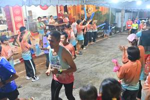 BIB: 3443
                            <button type="button" onclick="openModal(26252857)" class="btn btn-primary btn-sm float-right btn-popup" data-toggle="modal" data-target=".modal-high-quality">
                        <i class="fas fa-shopping-cart"></i> Add to Cart
                    </button>
                                            <button type="button" onclick="isThisMe(26252857, true)" class="btn btn-success btn-sm float-right btn-popup btn-isme hidden" data-toggle="tooltip" data-placement="bottom" title="นี่คือรูปของคุณใช่ไหม คลิกที่นี่เพื่อเอาเข้าอัลบั้ม">
                        <i class="fas fa-plus"></i> Add to album
                    </button>
                    <button type="button" onclick="isThisMe(26252857, false)" class="btn btn-warning btn-sm float-right btn-popup btn-isnotme hidden">
                        <i class="fas fa-ban"></i> Remove from album
                    </button>