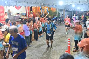 BIB: 155, 1070
                            <button type="button" onclick="openModal(26242726)" class="btn btn-primary btn-sm float-right btn-popup" data-toggle="modal" data-target=".modal-high-quality">
                        <i class="fas fa-shopping-cart"></i> Add to Cart
                    </button>
                                            <button type="button" onclick="isThisMe(26242726, true)" class="btn btn-success btn-sm float-right btn-popup btn-isme hidden" data-toggle="tooltip" data-placement="bottom" title="นี่คือรูปของคุณใช่ไหม คลิกที่นี่เพื่อเอาเข้าอัลบั้ม">
                        <i class="fas fa-plus"></i> Add to album
                    </button>
                    <button type="button" onclick="isThisMe(26242726, false)" class="btn btn-warning btn-sm float-right btn-popup btn-isnotme hidden">
                        <i class="fas fa-ban"></i> Remove from album
                    </button>