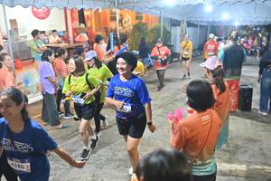 BIB: 4580, 4121
                            <button type="button" onclick="openModal(26253134)" class="btn btn-primary btn-sm float-right btn-popup" data-toggle="modal" data-target=".modal-high-quality">
                        <i class="fas fa-shopping-cart"></i> Add to Cart
                    </button>
                                            <button type="button" onclick="isThisMe(26253134, true)" class="btn btn-success btn-sm float-right btn-popup btn-isme hidden" data-toggle="tooltip" data-placement="bottom" title="นี่คือรูปของคุณใช่ไหม คลิกที่นี่เพื่อเอาเข้าอัลบั้ม">
                        <i class="fas fa-plus"></i> Add to album
                    </button>
                    <button type="button" onclick="isThisMe(26253134, false)" class="btn btn-warning btn-sm float-right btn-popup btn-isnotme hidden">
                        <i class="fas fa-ban"></i> Remove from album
                    </button>