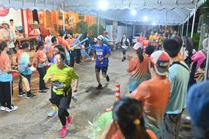 BIB: 376
                            <button type="button" onclick="openModal(26251609)" class="btn btn-primary btn-sm float-right btn-popup" data-toggle="modal" data-target=".modal-high-quality">
                        <i class="fas fa-shopping-cart"></i> Add to Cart
                    </button>
                                            <button type="button" onclick="isThisMe(26251609, true)" class="btn btn-success btn-sm float-right btn-popup btn-isme hidden" data-toggle="tooltip" data-placement="bottom" title="นี่คือรูปของคุณใช่ไหม คลิกที่นี่เพื่อเอาเข้าอัลบั้ม">
                        <i class="fas fa-plus"></i> Add to album
                    </button>
                    <button type="button" onclick="isThisMe(26251609, false)" class="btn btn-warning btn-sm float-right btn-popup btn-isnotme hidden">
                        <i class="fas fa-ban"></i> Remove from album
                    </button>