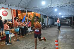 BIB: 3210
                            <button type="button" onclick="openModal(26239817)" class="btn btn-primary btn-sm float-right btn-popup" data-toggle="modal" data-target=".modal-high-quality">
                        <i class="fas fa-shopping-cart"></i> Add to Cart
                    </button>
                                            <button type="button" onclick="isThisMe(26239817, true)" class="btn btn-success btn-sm float-right btn-popup btn-isme hidden" data-toggle="tooltip" data-placement="bottom" title="นี่คือรูปของคุณใช่ไหม คลิกที่นี่เพื่อเอาเข้าอัลบั้ม">
                        <i class="fas fa-plus"></i> Add to album
                    </button>
                    <button type="button" onclick="isThisMe(26239817, false)" class="btn btn-warning btn-sm float-right btn-popup btn-isnotme hidden">
                        <i class="fas fa-ban"></i> Remove from album
                    </button>