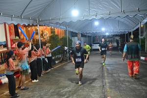 BIB: 4992
                            <button type="button" onclick="openModal(26240384)" class="btn btn-primary btn-sm float-right btn-popup" data-toggle="modal" data-target=".modal-high-quality">
                        <i class="fas fa-shopping-cart"></i> Add to Cart
                    </button>
                                            <button type="button" onclick="isThisMe(26240384, true)" class="btn btn-success btn-sm float-right btn-popup btn-isme hidden" data-toggle="tooltip" data-placement="bottom" title="นี่คือรูปของคุณใช่ไหม คลิกที่นี่เพื่อเอาเข้าอัลบั้ม">
                        <i class="fas fa-plus"></i> Add to album
                    </button>
                    <button type="button" onclick="isThisMe(26240384, false)" class="btn btn-warning btn-sm float-right btn-popup btn-isnotme hidden">
                        <i class="fas fa-ban"></i> Remove from album
                    </button>