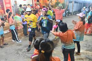 BIB: 
                            <button type="button" onclick="openModal(26253008)" class="btn btn-primary btn-sm float-right btn-popup" data-toggle="modal" data-target=".modal-high-quality">
                        <i class="fas fa-shopping-cart"></i> Add to Cart
                    </button>
                                            <button type="button" onclick="isThisMe(26253008, true)" class="btn btn-success btn-sm float-right btn-popup btn-isme hidden" data-toggle="tooltip" data-placement="bottom" title="นี่คือรูปของคุณใช่ไหม คลิกที่นี่เพื่อเอาเข้าอัลบั้ม">
                        <i class="fas fa-plus"></i> Add to album
                    </button>
                    <button type="button" onclick="isThisMe(26253008, false)" class="btn btn-warning btn-sm float-right btn-popup btn-isnotme hidden">
                        <i class="fas fa-ban"></i> Remove from album
                    </button>