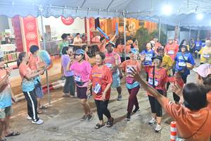 BIB: 3935
                            <button type="button" onclick="openModal(26253504)" class="btn btn-primary btn-sm float-right btn-popup" data-toggle="modal" data-target=".modal-high-quality">
                        <i class="fas fa-shopping-cart"></i> Add to Cart
                    </button>
                                            <button type="button" onclick="isThisMe(26253504, true)" class="btn btn-success btn-sm float-right btn-popup btn-isme hidden" data-toggle="tooltip" data-placement="bottom" title="นี่คือรูปของคุณใช่ไหม คลิกที่นี่เพื่อเอาเข้าอัลบั้ม">
                        <i class="fas fa-plus"></i> Add to album
                    </button>
                    <button type="button" onclick="isThisMe(26253504, false)" class="btn btn-warning btn-sm float-right btn-popup btn-isnotme hidden">
                        <i class="fas fa-ban"></i> Remove from album
                    </button>