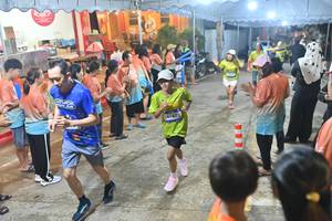 BIB: 3187
                            <button type="button" onclick="openModal(26242459)" class="btn btn-primary btn-sm float-right btn-popup" data-toggle="modal" data-target=".modal-high-quality">
                        <i class="fas fa-shopping-cart"></i> Add to Cart
                    </button>
                                            <button type="button" onclick="isThisMe(26242459, true)" class="btn btn-success btn-sm float-right btn-popup btn-isme hidden" data-toggle="tooltip" data-placement="bottom" title="นี่คือรูปของคุณใช่ไหม คลิกที่นี่เพื่อเอาเข้าอัลบั้ม">
                        <i class="fas fa-plus"></i> Add to album
                    </button>
                    <button type="button" onclick="isThisMe(26242459, false)" class="btn btn-warning btn-sm float-right btn-popup btn-isnotme hidden">
                        <i class="fas fa-ban"></i> Remove from album
                    </button>