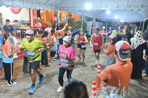 BIB: 4602, 4571
                            <button type="button" onclick="openModal(26242851)" class="btn btn-primary btn-sm float-right btn-popup" data-toggle="modal" data-target=".modal-high-quality">
                        <i class="fas fa-shopping-cart"></i> Add to Cart
                    </button>
                                            <button type="button" onclick="isThisMe(26242851, true)" class="btn btn-success btn-sm float-right btn-popup btn-isme hidden" data-toggle="tooltip" data-placement="bottom" title="นี่คือรูปของคุณใช่ไหม คลิกที่นี่เพื่อเอาเข้าอัลบั้ม">
                        <i class="fas fa-plus"></i> Add to album
                    </button>
                    <button type="button" onclick="isThisMe(26242851, false)" class="btn btn-warning btn-sm float-right btn-popup btn-isnotme hidden">
                        <i class="fas fa-ban"></i> Remove from album
                    </button>