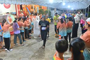 BIB: 3718
                            <button type="button" onclick="openModal(26242346)" class="btn btn-primary btn-sm float-right btn-popup" data-toggle="modal" data-target=".modal-high-quality">
                        <i class="fas fa-shopping-cart"></i> Add to Cart
                    </button>
                                            <button type="button" onclick="isThisMe(26242346, true)" class="btn btn-success btn-sm float-right btn-popup btn-isme hidden" data-toggle="tooltip" data-placement="bottom" title="นี่คือรูปของคุณใช่ไหม คลิกที่นี่เพื่อเอาเข้าอัลบั้ม">
                        <i class="fas fa-plus"></i> Add to album
                    </button>
                    <button type="button" onclick="isThisMe(26242346, false)" class="btn btn-warning btn-sm float-right btn-popup btn-isnotme hidden">
                        <i class="fas fa-ban"></i> Remove from album
                    </button>