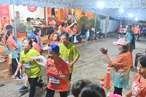 BIB: 4507, 4748
                            <button type="button" onclick="openModal(26253085)" class="btn btn-primary btn-sm float-right btn-popup" data-toggle="modal" data-target=".modal-high-quality">
                        <i class="fas fa-shopping-cart"></i> Add to Cart
                    </button>
                                            <button type="button" onclick="isThisMe(26253085, true)" class="btn btn-success btn-sm float-right btn-popup btn-isme hidden" data-toggle="tooltip" data-placement="bottom" title="นี่คือรูปของคุณใช่ไหม คลิกที่นี่เพื่อเอาเข้าอัลบั้ม">
                        <i class="fas fa-plus"></i> Add to album
                    </button>
                    <button type="button" onclick="isThisMe(26253085, false)" class="btn btn-warning btn-sm float-right btn-popup btn-isnotme hidden">
                        <i class="fas fa-ban"></i> Remove from album
                    </button>