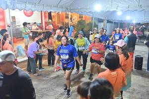 BIB: 4131
                            <button type="button" onclick="openModal(26253173)" class="btn btn-primary btn-sm float-right btn-popup" data-toggle="modal" data-target=".modal-high-quality">
                        <i class="fas fa-shopping-cart"></i> Add to Cart
                    </button>
                                            <button type="button" onclick="isThisMe(26253173, true)" class="btn btn-success btn-sm float-right btn-popup btn-isme hidden" data-toggle="tooltip" data-placement="bottom" title="นี่คือรูปของคุณใช่ไหม คลิกที่นี่เพื่อเอาเข้าอัลบั้ม">
                        <i class="fas fa-plus"></i> Add to album
                    </button>
                    <button type="button" onclick="isThisMe(26253173, false)" class="btn btn-warning btn-sm float-right btn-popup btn-isnotme hidden">
                        <i class="fas fa-ban"></i> Remove from album
                    </button>