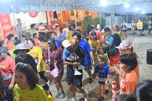 BIB: 4217, 4808
                            <button type="button" onclick="openModal(26253400)" class="btn btn-primary btn-sm float-right btn-popup" data-toggle="modal" data-target=".modal-high-quality">
                        <i class="fas fa-shopping-cart"></i> Add to Cart
                    </button>
                                            <button type="button" onclick="isThisMe(26253400, true)" class="btn btn-success btn-sm float-right btn-popup btn-isme hidden" data-toggle="tooltip" data-placement="bottom" title="นี่คือรูปของคุณใช่ไหม คลิกที่นี่เพื่อเอาเข้าอัลบั้ม">
                        <i class="fas fa-plus"></i> Add to album
                    </button>
                    <button type="button" onclick="isThisMe(26253400, false)" class="btn btn-warning btn-sm float-right btn-popup btn-isnotme hidden">
                        <i class="fas fa-ban"></i> Remove from album
                    </button>