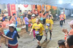 BIB: 3774, 3354
                            <button type="button" onclick="openModal(26253490)" class="btn btn-primary btn-sm float-right btn-popup" data-toggle="modal" data-target=".modal-high-quality">
                        <i class="fas fa-shopping-cart"></i> Add to Cart
                    </button>
                                            <button type="button" onclick="isThisMe(26253490, true)" class="btn btn-success btn-sm float-right btn-popup btn-isme hidden" data-toggle="tooltip" data-placement="bottom" title="นี่คือรูปของคุณใช่ไหม คลิกที่นี่เพื่อเอาเข้าอัลบั้ม">
                        <i class="fas fa-plus"></i> Add to album
                    </button>
                    <button type="button" onclick="isThisMe(26253490, false)" class="btn btn-warning btn-sm float-right btn-popup btn-isnotme hidden">
                        <i class="fas fa-ban"></i> Remove from album
                    </button>