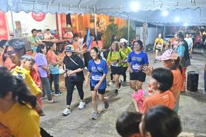 BIB: 4580, 4523
                            <button type="button" onclick="openModal(26253129)" class="btn btn-primary btn-sm float-right btn-popup" data-toggle="modal" data-target=".modal-high-quality">
                        <i class="fas fa-shopping-cart"></i> Add to Cart
                    </button>
                                            <button type="button" onclick="isThisMe(26253129, true)" class="btn btn-success btn-sm float-right btn-popup btn-isme hidden" data-toggle="tooltip" data-placement="bottom" title="นี่คือรูปของคุณใช่ไหม คลิกที่นี่เพื่อเอาเข้าอัลบั้ม">
                        <i class="fas fa-plus"></i> Add to album
                    </button>
                    <button type="button" onclick="isThisMe(26253129, false)" class="btn btn-warning btn-sm float-right btn-popup btn-isnotme hidden">
                        <i class="fas fa-ban"></i> Remove from album
                    </button>