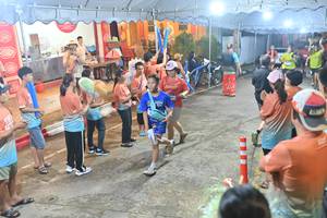 BIB: 
                            <button type="button" onclick="openModal(26251542)" class="btn btn-primary btn-sm float-right btn-popup" data-toggle="modal" data-target=".modal-high-quality">
                        <i class="fas fa-shopping-cart"></i> Add to Cart
                    </button>
                                            <button type="button" onclick="isThisMe(26251542, true)" class="btn btn-success btn-sm float-right btn-popup btn-isme hidden" data-toggle="tooltip" data-placement="bottom" title="นี่คือรูปของคุณใช่ไหม คลิกที่นี่เพื่อเอาเข้าอัลบั้ม">
                        <i class="fas fa-plus"></i> Add to album
                    </button>
                    <button type="button" onclick="isThisMe(26251542, false)" class="btn btn-warning btn-sm float-right btn-popup btn-isnotme hidden">
                        <i class="fas fa-ban"></i> Remove from album
                    </button>