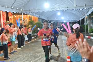 BIB: 3267
                            <button type="button" onclick="openModal(26240684)" class="btn btn-primary btn-sm float-right btn-popup" data-toggle="modal" data-target=".modal-high-quality">
                        <i class="fas fa-shopping-cart"></i> Add to Cart
                    </button>
                                            <button type="button" onclick="isThisMe(26240684, true)" class="btn btn-success btn-sm float-right btn-popup btn-isme hidden" data-toggle="tooltip" data-placement="bottom" title="นี่คือรูปของคุณใช่ไหม คลิกที่นี่เพื่อเอาเข้าอัลบั้ม">
                        <i class="fas fa-plus"></i> Add to album
                    </button>
                    <button type="button" onclick="isThisMe(26240684, false)" class="btn btn-warning btn-sm float-right btn-popup btn-isnotme hidden">
                        <i class="fas fa-ban"></i> Remove from album
                    </button>