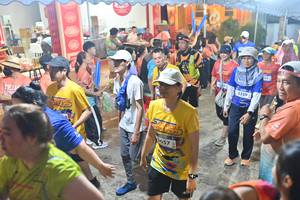 BIB: 3657, 3359
                            <button type="button" onclick="openModal(26252634)" class="btn btn-primary btn-sm float-right btn-popup" data-toggle="modal" data-target=".modal-high-quality">
                        <i class="fas fa-shopping-cart"></i> Add to Cart
                    </button>
                                            <button type="button" onclick="isThisMe(26252634, true)" class="btn btn-success btn-sm float-right btn-popup btn-isme hidden" data-toggle="tooltip" data-placement="bottom" title="นี่คือรูปของคุณใช่ไหม คลิกที่นี่เพื่อเอาเข้าอัลบั้ม">
                        <i class="fas fa-plus"></i> Add to album
                    </button>
                    <button type="button" onclick="isThisMe(26252634, false)" class="btn btn-warning btn-sm float-right btn-popup btn-isnotme hidden">
                        <i class="fas fa-ban"></i> Remove from album
                    </button>