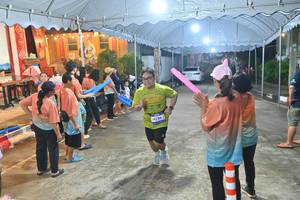 BIB: 4186
                            <button type="button" onclick="openModal(26241223)" class="btn btn-primary btn-sm float-right btn-popup" data-toggle="modal" data-target=".modal-high-quality">
                        <i class="fas fa-shopping-cart"></i> Add to Cart
                    </button>
                                            <button type="button" onclick="isThisMe(26241223, true)" class="btn btn-success btn-sm float-right btn-popup btn-isme hidden" data-toggle="tooltip" data-placement="bottom" title="นี่คือรูปของคุณใช่ไหม คลิกที่นี่เพื่อเอาเข้าอัลบั้ม">
                        <i class="fas fa-plus"></i> Add to album
                    </button>
                    <button type="button" onclick="isThisMe(26241223, false)" class="btn btn-warning btn-sm float-right btn-popup btn-isnotme hidden">
                        <i class="fas fa-ban"></i> Remove from album
                    </button>