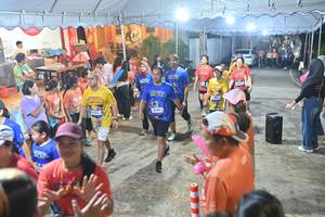 BIB: 4394, 795
                            <button type="button" onclick="openModal(26252829)" class="btn btn-primary btn-sm float-right btn-popup" data-toggle="modal" data-target=".modal-high-quality">
                        <i class="fas fa-shopping-cart"></i> Add to Cart
                    </button>
                                            <button type="button" onclick="isThisMe(26252829, true)" class="btn btn-success btn-sm float-right btn-popup btn-isme hidden" data-toggle="tooltip" data-placement="bottom" title="นี่คือรูปของคุณใช่ไหม คลิกที่นี่เพื่อเอาเข้าอัลบั้ม">
                        <i class="fas fa-plus"></i> Add to album
                    </button>
                    <button type="button" onclick="isThisMe(26252829, false)" class="btn btn-warning btn-sm float-right btn-popup btn-isnotme hidden">
                        <i class="fas fa-ban"></i> Remove from album
                    </button>