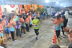 BIB: 
                            <button type="button" onclick="openModal(26241804)" class="btn btn-primary btn-sm float-right btn-popup" data-toggle="modal" data-target=".modal-high-quality">
                        <i class="fas fa-shopping-cart"></i> Add to Cart
                    </button>
                                            <button type="button" onclick="isThisMe(26241804, true)" class="btn btn-success btn-sm float-right btn-popup btn-isme hidden" data-toggle="tooltip" data-placement="bottom" title="นี่คือรูปของคุณใช่ไหม คลิกที่นี่เพื่อเอาเข้าอัลบั้ม">
                        <i class="fas fa-plus"></i> Add to album
                    </button>
                    <button type="button" onclick="isThisMe(26241804, false)" class="btn btn-warning btn-sm float-right btn-popup btn-isnotme hidden">
                        <i class="fas fa-ban"></i> Remove from album
                    </button>