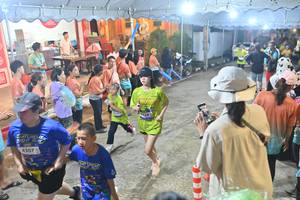 BIB: 4207
                            <button type="button" onclick="openModal(26252013)" class="btn btn-primary btn-sm float-right btn-popup" data-toggle="modal" data-target=".modal-high-quality">
                        <i class="fas fa-shopping-cart"></i> Add to Cart
                    </button>
                                            <button type="button" onclick="isThisMe(26252013, true)" class="btn btn-success btn-sm float-right btn-popup btn-isme hidden" data-toggle="tooltip" data-placement="bottom" title="นี่คือรูปของคุณใช่ไหม คลิกที่นี่เพื่อเอาเข้าอัลบั้ม">
                        <i class="fas fa-plus"></i> Add to album
                    </button>
                    <button type="button" onclick="isThisMe(26252013, false)" class="btn btn-warning btn-sm float-right btn-popup btn-isnotme hidden">
                        <i class="fas fa-ban"></i> Remove from album
                    </button>