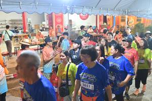 BIB: 3651, 625
                            <button type="button" onclick="openModal(26253371)" class="btn btn-primary btn-sm float-right btn-popup" data-toggle="modal" data-target=".modal-high-quality">
                        <i class="fas fa-shopping-cart"></i> Add to Cart
                    </button>
                                            <button type="button" onclick="isThisMe(26253371, true)" class="btn btn-success btn-sm float-right btn-popup btn-isme hidden" data-toggle="tooltip" data-placement="bottom" title="นี่คือรูปของคุณใช่ไหม คลิกที่นี่เพื่อเอาเข้าอัลบั้ม">
                        <i class="fas fa-plus"></i> Add to album
                    </button>
                    <button type="button" onclick="isThisMe(26253371, false)" class="btn btn-warning btn-sm float-right btn-popup btn-isnotme hidden">
                        <i class="fas fa-ban"></i> Remove from album
                    </button>