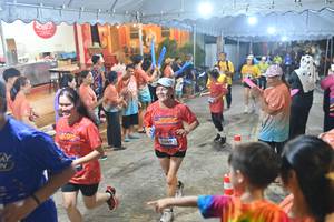 BIB: 3369
                            <button type="button" onclick="openModal(26242393)" class="btn btn-primary btn-sm float-right btn-popup" data-toggle="modal" data-target=".modal-high-quality">
                        <i class="fas fa-shopping-cart"></i> Add to Cart
                    </button>
                                            <button type="button" onclick="isThisMe(26242393, true)" class="btn btn-success btn-sm float-right btn-popup btn-isme hidden" data-toggle="tooltip" data-placement="bottom" title="นี่คือรูปของคุณใช่ไหม คลิกที่นี่เพื่อเอาเข้าอัลบั้ม">
                        <i class="fas fa-plus"></i> Add to album
                    </button>
                    <button type="button" onclick="isThisMe(26242393, false)" class="btn btn-warning btn-sm float-right btn-popup btn-isnotme hidden">
                        <i class="fas fa-ban"></i> Remove from album
                    </button>