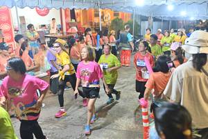 BIB: 4305
                            <button type="button" onclick="openModal(26252427)" class="btn btn-primary btn-sm float-right btn-popup" data-toggle="modal" data-target=".modal-high-quality">
                        <i class="fas fa-shopping-cart"></i> Add to Cart
                    </button>
                                            <button type="button" onclick="isThisMe(26252427, true)" class="btn btn-success btn-sm float-right btn-popup btn-isme hidden" data-toggle="tooltip" data-placement="bottom" title="นี่คือรูปของคุณใช่ไหม คลิกที่นี่เพื่อเอาเข้าอัลบั้ม">
                        <i class="fas fa-plus"></i> Add to album
                    </button>
                    <button type="button" onclick="isThisMe(26252427, false)" class="btn btn-warning btn-sm float-right btn-popup btn-isnotme hidden">
                        <i class="fas fa-ban"></i> Remove from album
                    </button>