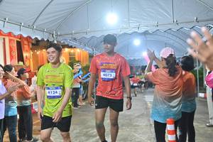 BIB: 4124, 4075
                            <button type="button" onclick="openModal(26240963)" class="btn btn-primary btn-sm float-right btn-popup" data-toggle="modal" data-target=".modal-high-quality">
                        <i class="fas fa-shopping-cart"></i> Add to Cart
                    </button>
                                            <button type="button" onclick="isThisMe(26240963, true)" class="btn btn-success btn-sm float-right btn-popup btn-isme hidden" data-toggle="tooltip" data-placement="bottom" title="นี่คือรูปของคุณใช่ไหม คลิกที่นี่เพื่อเอาเข้าอัลบั้ม">
                        <i class="fas fa-plus"></i> Add to album
                    </button>
                    <button type="button" onclick="isThisMe(26240963, false)" class="btn btn-warning btn-sm float-right btn-popup btn-isnotme hidden">
                        <i class="fas fa-ban"></i> Remove from album
                    </button>