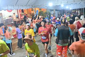 BIB: 3754, 3835
                            <button type="button" onclick="openModal(26242988)" class="btn btn-primary btn-sm float-right btn-popup" data-toggle="modal" data-target=".modal-high-quality">
                        <i class="fas fa-shopping-cart"></i> Add to Cart
                    </button>
                                            <button type="button" onclick="isThisMe(26242988, true)" class="btn btn-success btn-sm float-right btn-popup btn-isme hidden" data-toggle="tooltip" data-placement="bottom" title="นี่คือรูปของคุณใช่ไหม คลิกที่นี่เพื่อเอาเข้าอัลบั้ม">
                        <i class="fas fa-plus"></i> Add to album
                    </button>
                    <button type="button" onclick="isThisMe(26242988, false)" class="btn btn-warning btn-sm float-right btn-popup btn-isnotme hidden">
                        <i class="fas fa-ban"></i> Remove from album
                    </button>