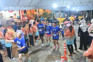 BIB: 
                            <button type="button" onclick="openModal(26243118)" class="btn btn-primary btn-sm float-right btn-popup" data-toggle="modal" data-target=".modal-high-quality">
                        <i class="fas fa-shopping-cart"></i> Add to Cart
                    </button>
                                            <button type="button" onclick="isThisMe(26243118, true)" class="btn btn-success btn-sm float-right btn-popup btn-isme hidden" data-toggle="tooltip" data-placement="bottom" title="นี่คือรูปของคุณใช่ไหม คลิกที่นี่เพื่อเอาเข้าอัลบั้ม">
                        <i class="fas fa-plus"></i> Add to album
                    </button>
                    <button type="button" onclick="isThisMe(26243118, false)" class="btn btn-warning btn-sm float-right btn-popup btn-isnotme hidden">
                        <i class="fas fa-ban"></i> Remove from album
                    </button>