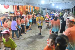 BIB: 202
                            <button type="button" onclick="openModal(26242327)" class="btn btn-primary btn-sm float-right btn-popup" data-toggle="modal" data-target=".modal-high-quality">
                        <i class="fas fa-shopping-cart"></i> Add to Cart
                    </button>
                                            <button type="button" onclick="isThisMe(26242327, true)" class="btn btn-success btn-sm float-right btn-popup btn-isme hidden" data-toggle="tooltip" data-placement="bottom" title="นี่คือรูปของคุณใช่ไหม คลิกที่นี่เพื่อเอาเข้าอัลบั้ม">
                        <i class="fas fa-plus"></i> Add to album
                    </button>
                    <button type="button" onclick="isThisMe(26242327, false)" class="btn btn-warning btn-sm float-right btn-popup btn-isnotme hidden">
                        <i class="fas fa-ban"></i> Remove from album
                    </button>