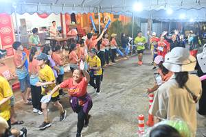 BIB: 
                            <button type="button" onclick="openModal(26251936)" class="btn btn-primary btn-sm float-right btn-popup" data-toggle="modal" data-target=".modal-high-quality">
                        <i class="fas fa-shopping-cart"></i> Add to Cart
                    </button>
                                            <button type="button" onclick="isThisMe(26251936, true)" class="btn btn-success btn-sm float-right btn-popup btn-isme hidden" data-toggle="tooltip" data-placement="bottom" title="นี่คือรูปของคุณใช่ไหม คลิกที่นี่เพื่อเอาเข้าอัลบั้ม">
                        <i class="fas fa-plus"></i> Add to album
                    </button>
                    <button type="button" onclick="isThisMe(26251936, false)" class="btn btn-warning btn-sm float-right btn-popup btn-isnotme hidden">
                        <i class="fas fa-ban"></i> Remove from album
                    </button>