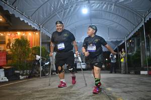 BIB: 4683, 3544
                            <button type="button" onclick="openModal(26253869)" class="btn btn-primary btn-sm float-right btn-popup" data-toggle="modal" data-target=".modal-high-quality">
                        <i class="fas fa-shopping-cart"></i> Add to Cart
                    </button>
                                            <button type="button" onclick="isThisMe(26253869, true)" class="btn btn-success btn-sm float-right btn-popup btn-isme hidden" data-toggle="tooltip" data-placement="bottom" title="นี่คือรูปของคุณใช่ไหม คลิกที่นี่เพื่อเอาเข้าอัลบั้ม">
                        <i class="fas fa-plus"></i> Add to album
                    </button>
                    <button type="button" onclick="isThisMe(26253869, false)" class="btn btn-warning btn-sm float-right btn-popup btn-isnotme hidden">
                        <i class="fas fa-ban"></i> Remove from album
                    </button>