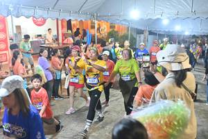 BIB: 4151
                            <button type="button" onclick="openModal(26252305)" class="btn btn-primary btn-sm float-right btn-popup" data-toggle="modal" data-target=".modal-high-quality">
                        <i class="fas fa-shopping-cart"></i> Add to Cart
                    </button>
                                            <button type="button" onclick="isThisMe(26252305, true)" class="btn btn-success btn-sm float-right btn-popup btn-isme hidden" data-toggle="tooltip" data-placement="bottom" title="นี่คือรูปของคุณใช่ไหม คลิกที่นี่เพื่อเอาเข้าอัลบั้ม">
                        <i class="fas fa-plus"></i> Add to album
                    </button>
                    <button type="button" onclick="isThisMe(26252305, false)" class="btn btn-warning btn-sm float-right btn-popup btn-isnotme hidden">
                        <i class="fas fa-ban"></i> Remove from album
                    </button>